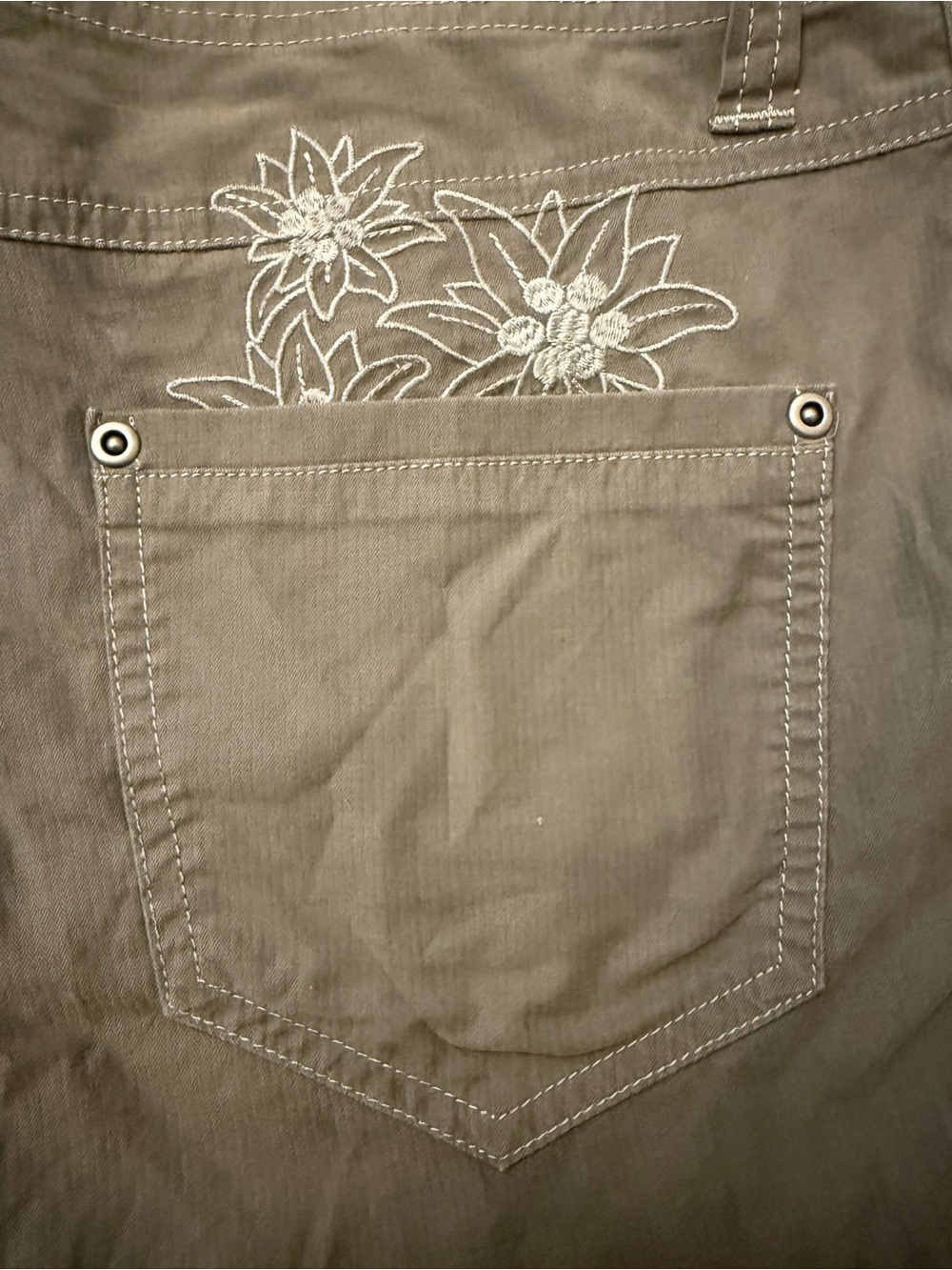 KÜHL Womens Olive Hiking Kendra Capris Size 8 Outdoor Stretch Cargo Crop Pan - Picture 5 of 9